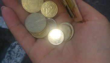 Посогите моей маме погасить кредит