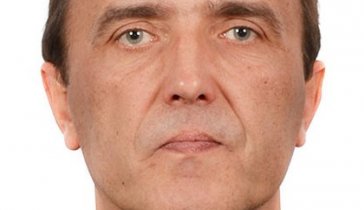 Открытие и развитие юридической компании.