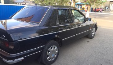 Автомобиль Ford Sierra 1990-x