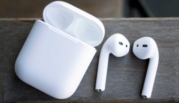 На AirPods ко дню рождения