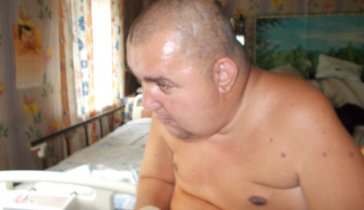 Помощь инвалиду колясочьнеку