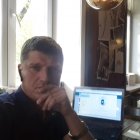 Виктор